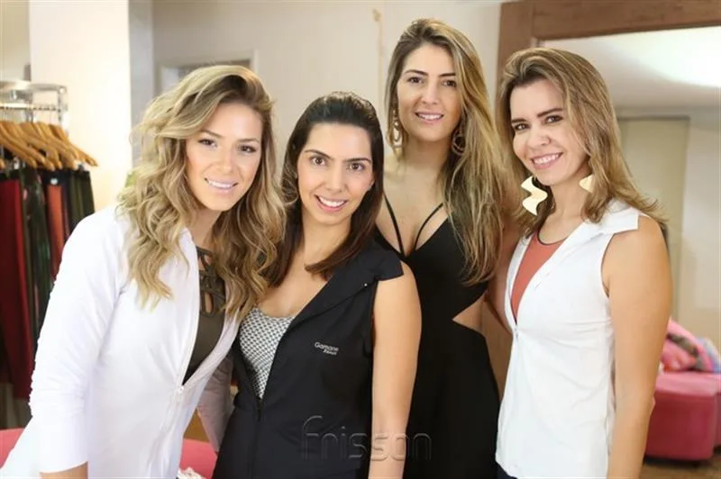 Bruna Waleska, Carla Laprovítera, Melina Dias e Ticia Veríssimo