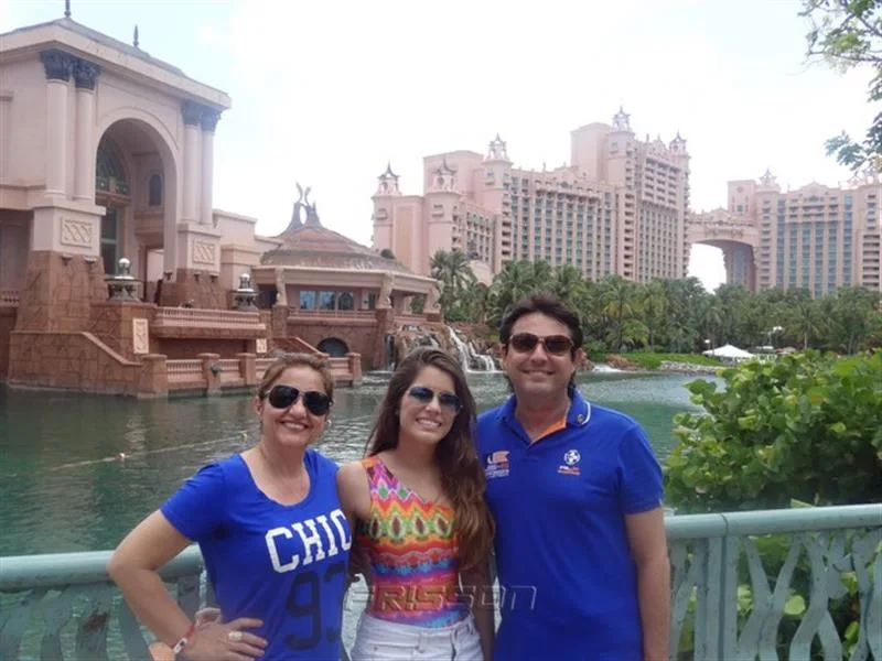 Teresa, Beatriz e Tarcísio Porto