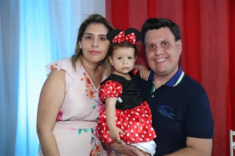 Carmen, Carolina e Rodrigo Frota