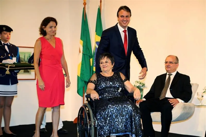 Izolda Cela, Maria da Penha, Camilo Santana, José Huygens Garcia