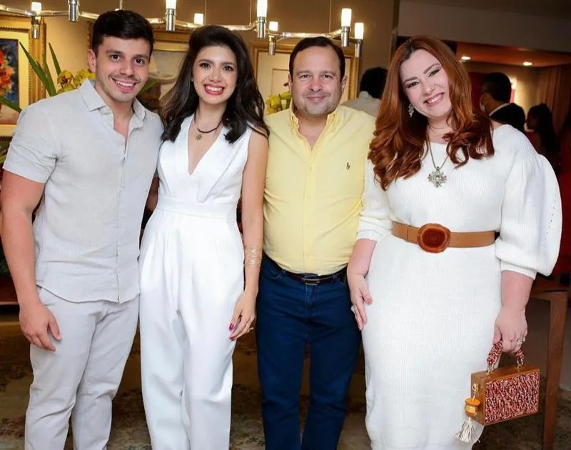 Edmar Feitosa Neto e Camille Bezerra, Igor Barroso e Aline Félix