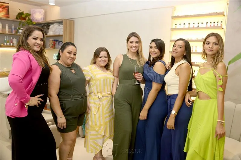 Karine Costa Salon