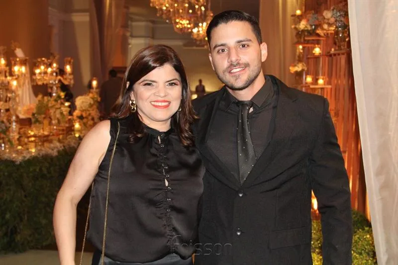 Adriana e Matheus Pessoa