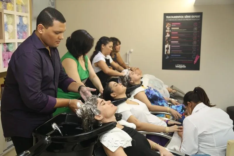 35 Anos Deuzarina Centro de Estética