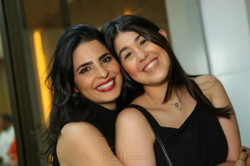Clarissa e Clara Santana