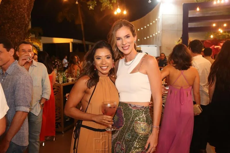 Adriana Pontes e Bruna Leitão