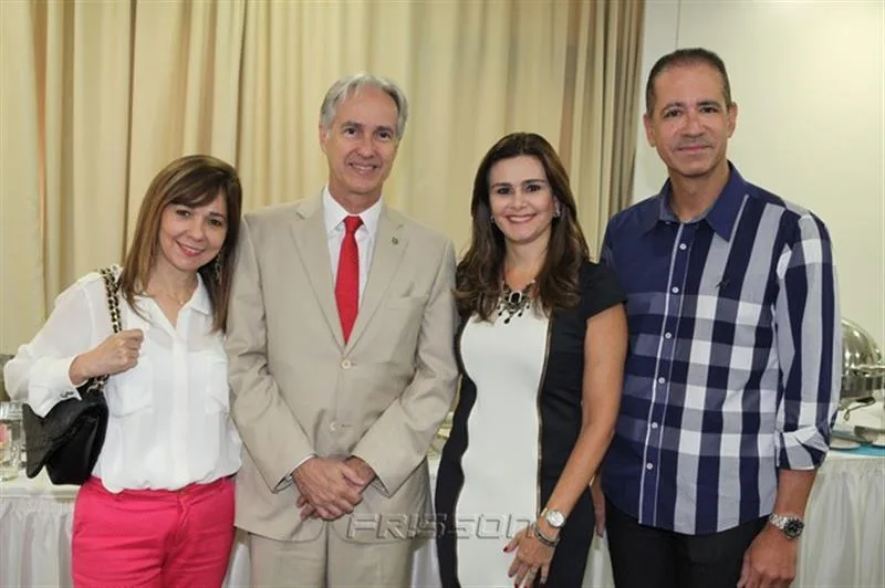 Carmen Inês, Marcos Pompeu, Ivana Bezerra e Régis Medeiros