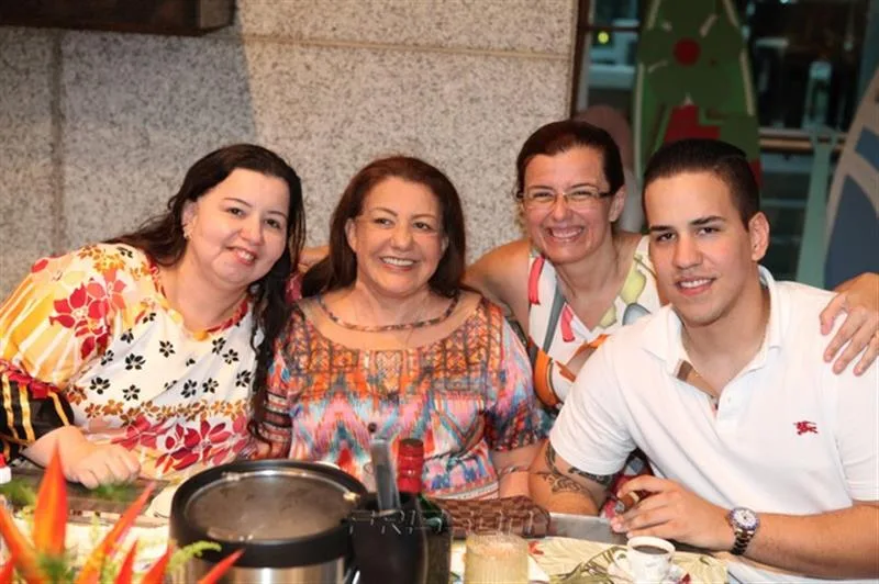 Adriana Maia, Vera Lucia, Auxiliadora e Lucas Felix