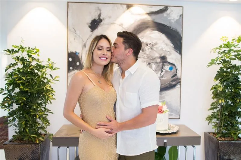 Thyane Dantas e Wesley Safadão