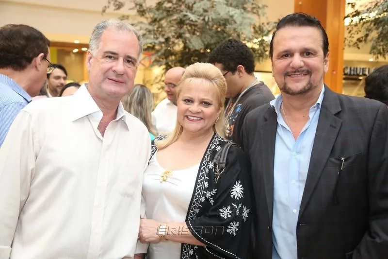 Arthur e Excelsa Costa Lima e Adrísio Camara