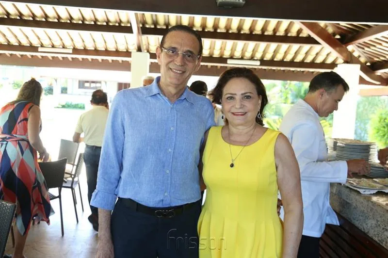 Aristófanes e Vânia Canamary