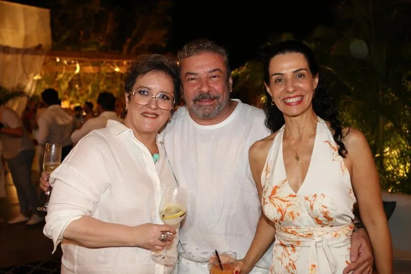 Ana Paula Rezende, Claudio Silveira e Fernanda Zebalos