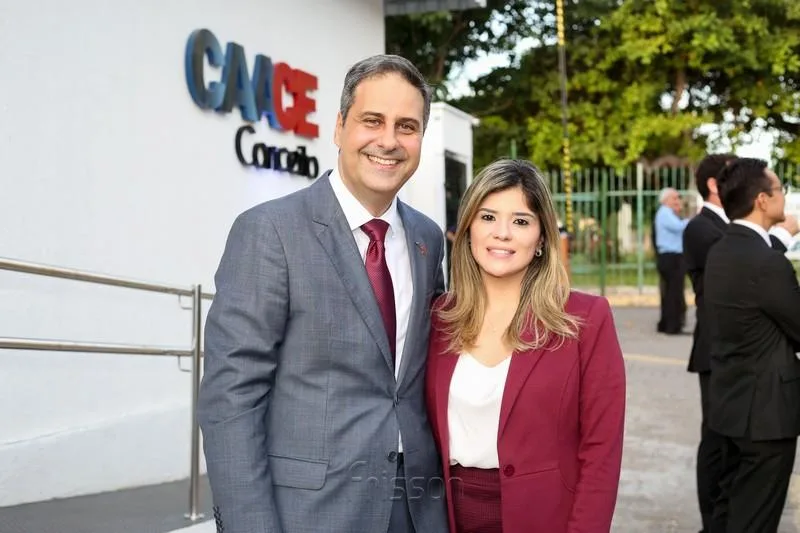 Erinaldo Dantas e Roberta Vasques