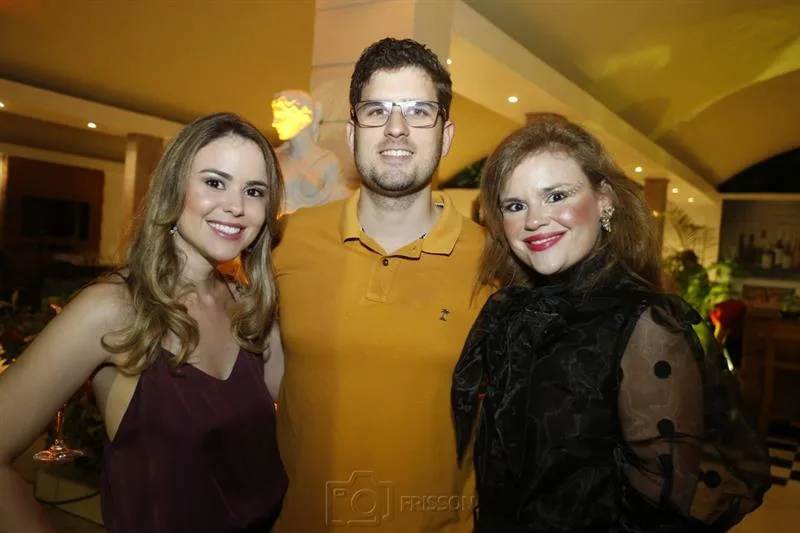 Eve Pimentel, João Lino e Lala Pimentel