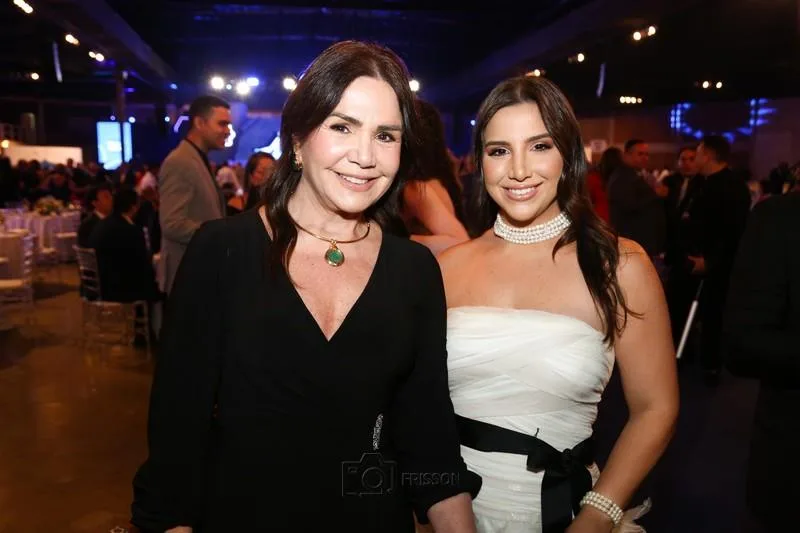 Ana Luisa e Carol Barreira