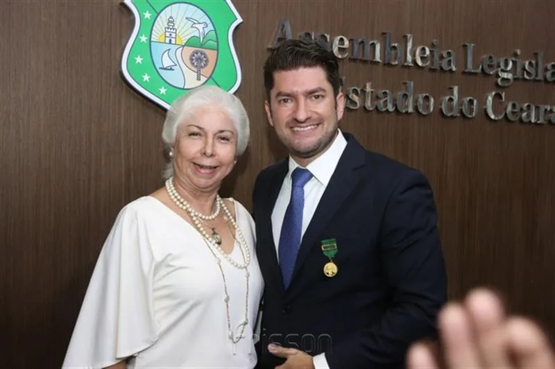 Alódia Guimarães e Paulo José