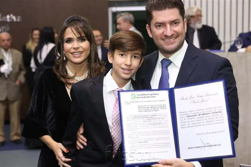 Camila, Paulo Filho e Paulo José Benevides