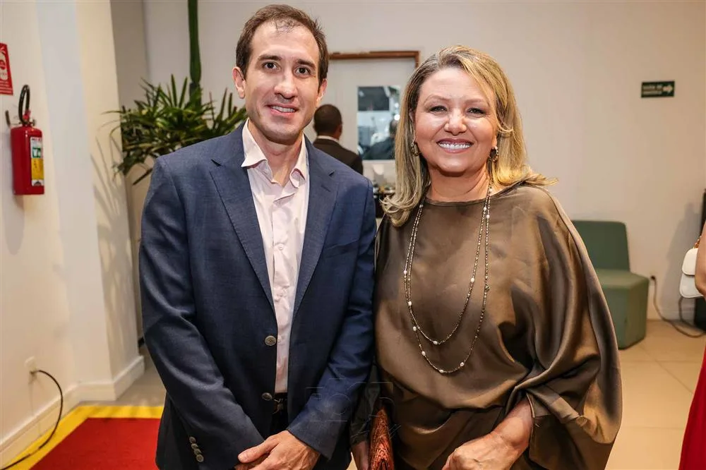 Luiz Fernando Bitencourt e Estela Pavam