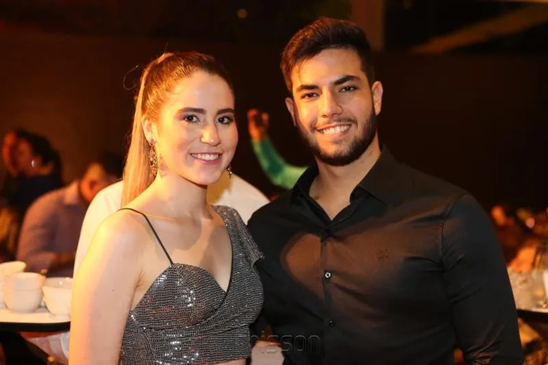 Bárbara Mota e Rômulo Gama