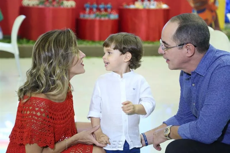 Camila, Daniel e Paulo Vieira