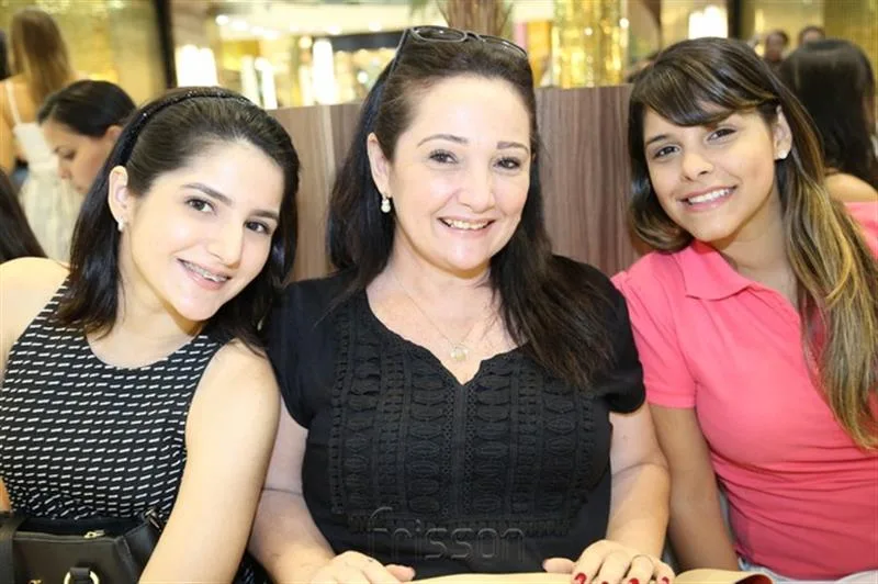 Flavia, Mara Lopes e Mariana Morano