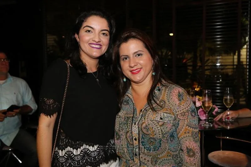 Anayara Queiros e Cristiane Alencar