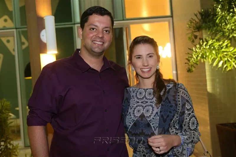 Cleber Mota e Flávia Pires