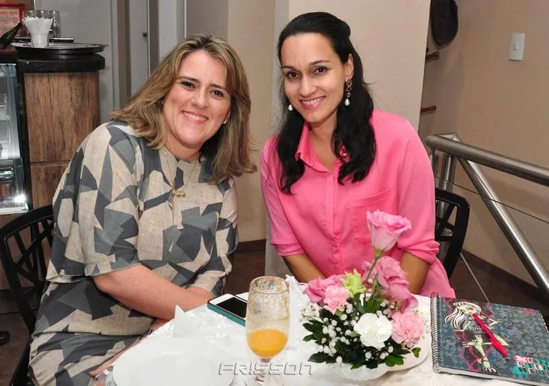 Fabiana Araripe e Carmen Elizabeth Holanda