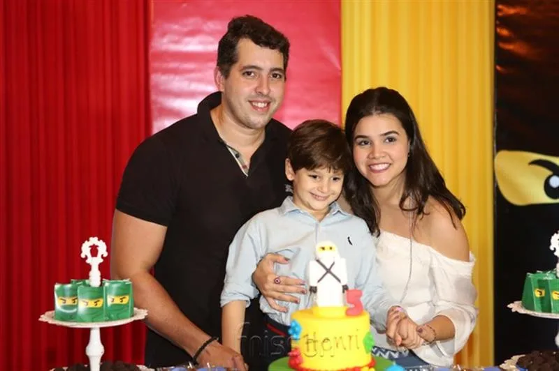 Tiago, Henri Bastos e Priscila Leal