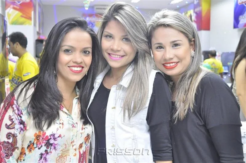 Ane Onofe, Larissa Reis e Angélica Oliveira