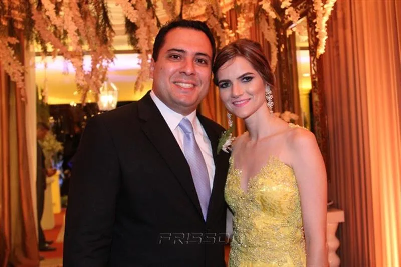 Alderir Martins e Roberta Mara
