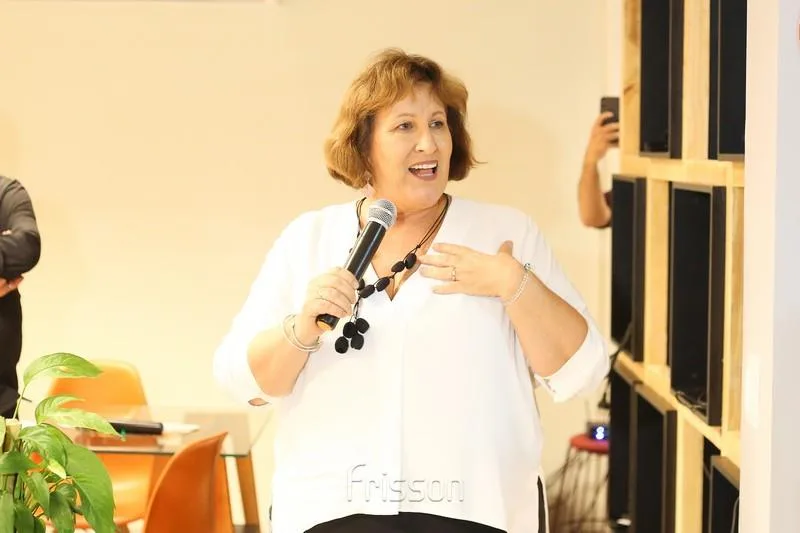 Annette Reeves