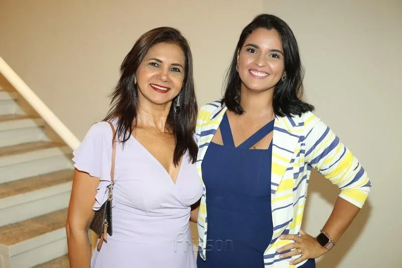 Cláudia Soares e Clerciane Lobo