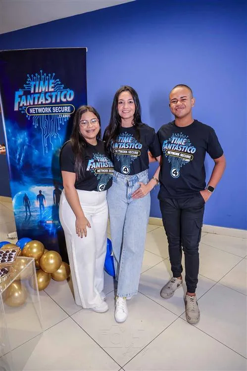 Andressa Sousa, Karise Sampaio e Marcos Paulo