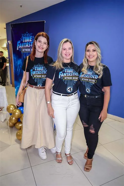 Beatriz Moraes, Ariane Nascimento e Ticiana Freire
