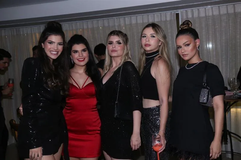 18 Anos de Marcelle Câmara