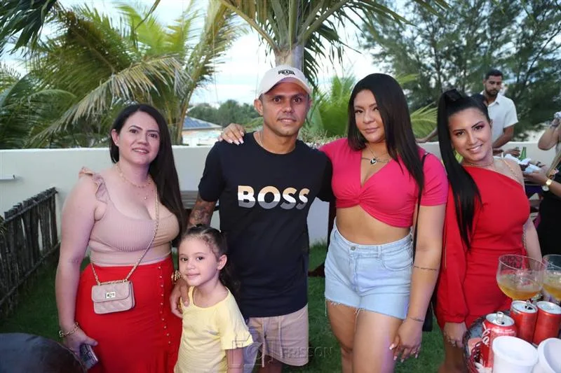 Cristiane Almeida, Sofia Moraes, Junior Reis, Thayane Moreira e Kaylane Reis