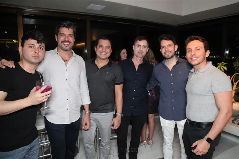 Alexandre Albuquerque, Armano Barroso, Régis Vieira, Bruno Pontes, Denis Baeta e Lucas Renan