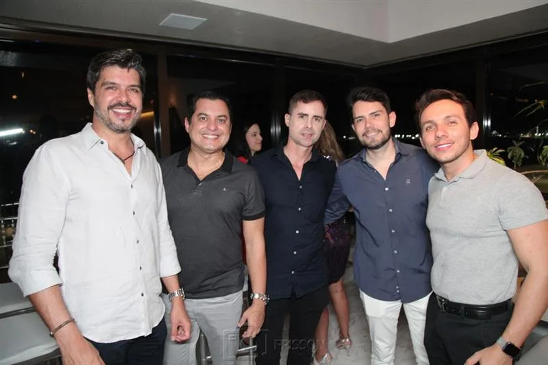 Armano Barroso, Régis Vieira, Bruno Pontes, Denis Baeta e Lucas Renan