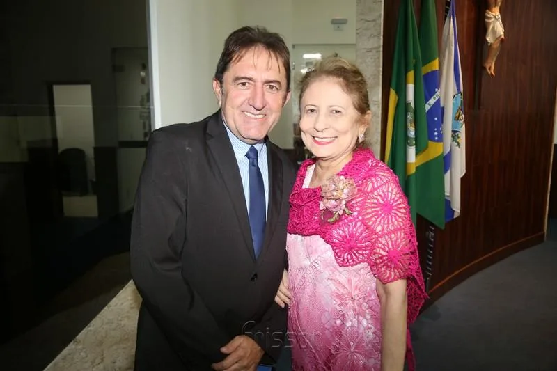 Adail Junior e Graça Bringel