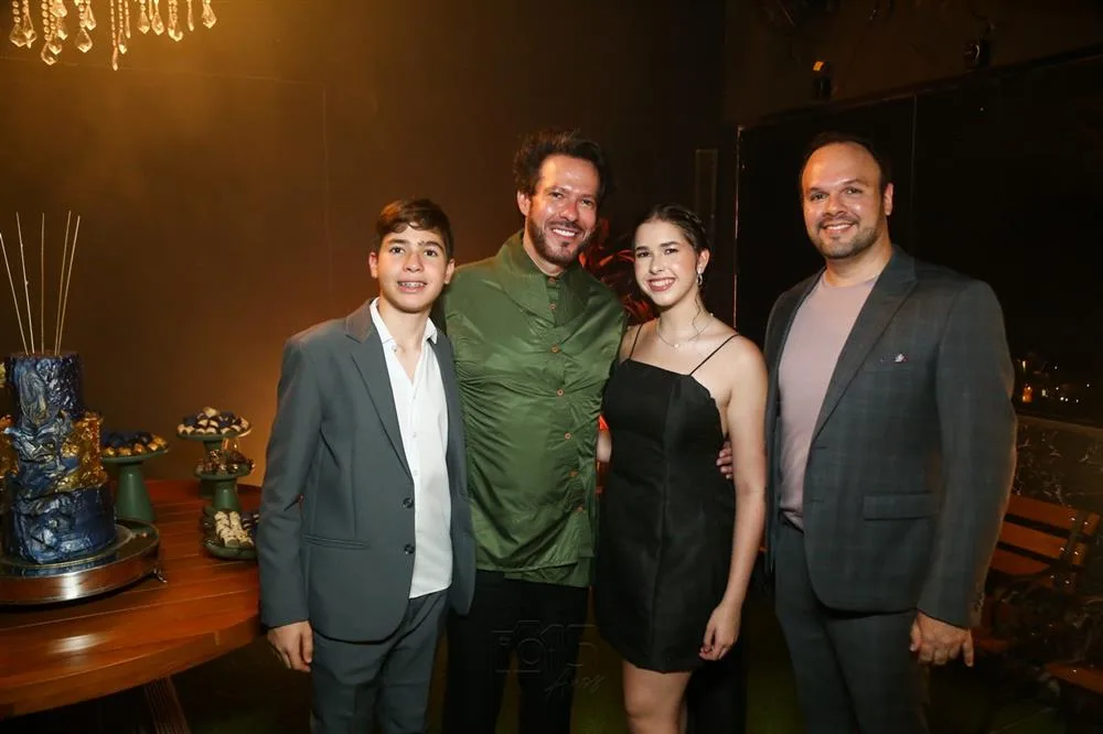 Alessandro, Rafael e Valentina Xerez e Carlos José Pinheiro