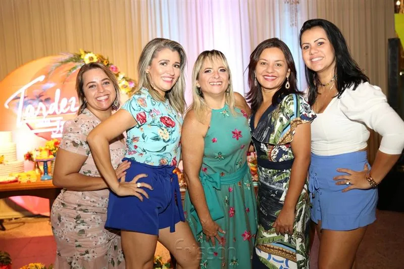Anna Carolina Duarte, Ana Paula Damasceno, Jocy Jinkings, Patricia Moreira e Fabiana Holanda