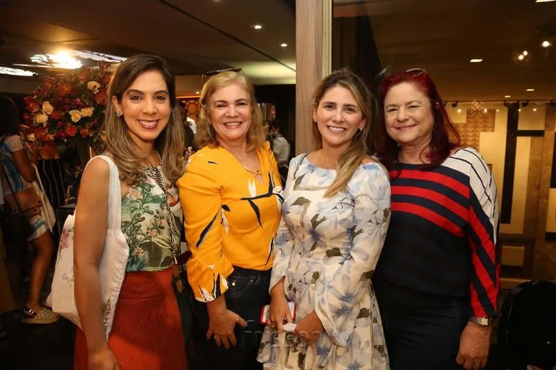 Camila Borges, Vania Bandeira de Melo, Nathalia da Escossia e Juraci Neves