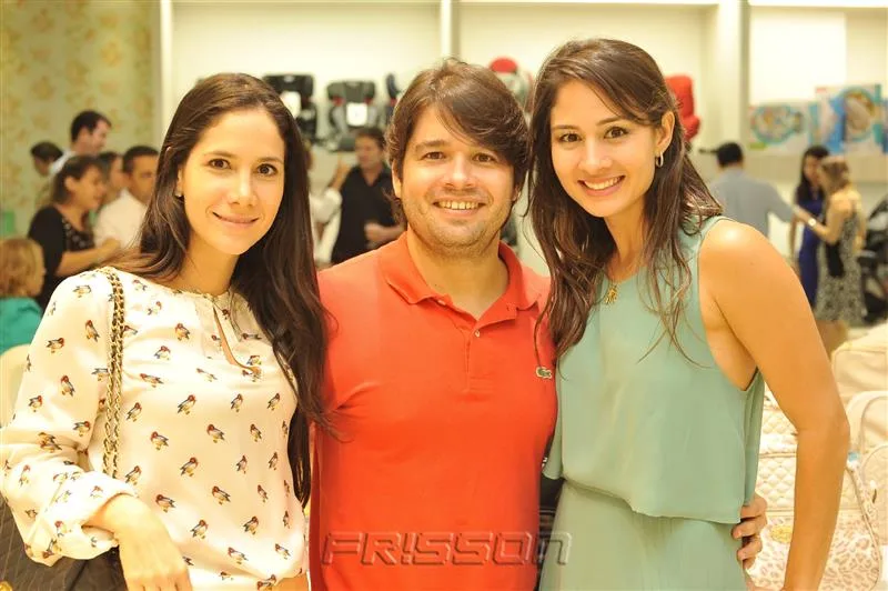 Daniela e Márcio Castelo Branco e Lidia Oliveira
