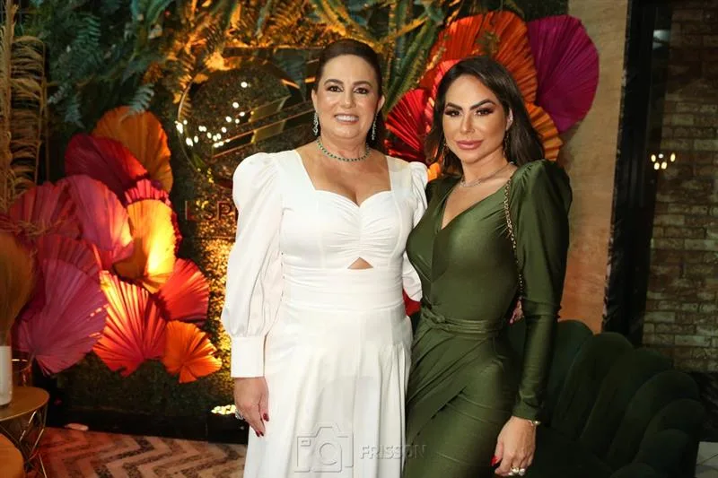 Raquel Falcão e Jamile Lima