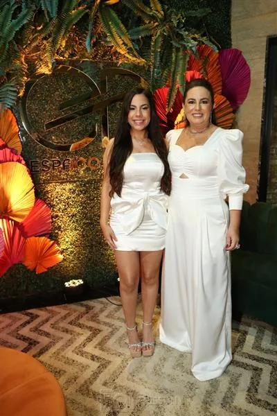 Ana Carolina e Raquel Falcão