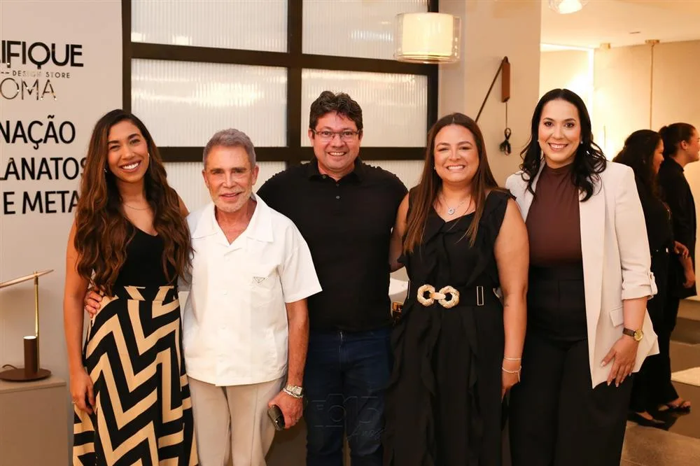 55 Anos Simplifique Paroma