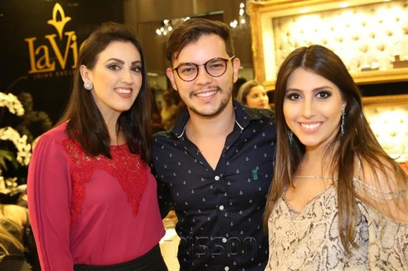 Ticiane Firmeza, Juarez Sousa e Tayra Romcy