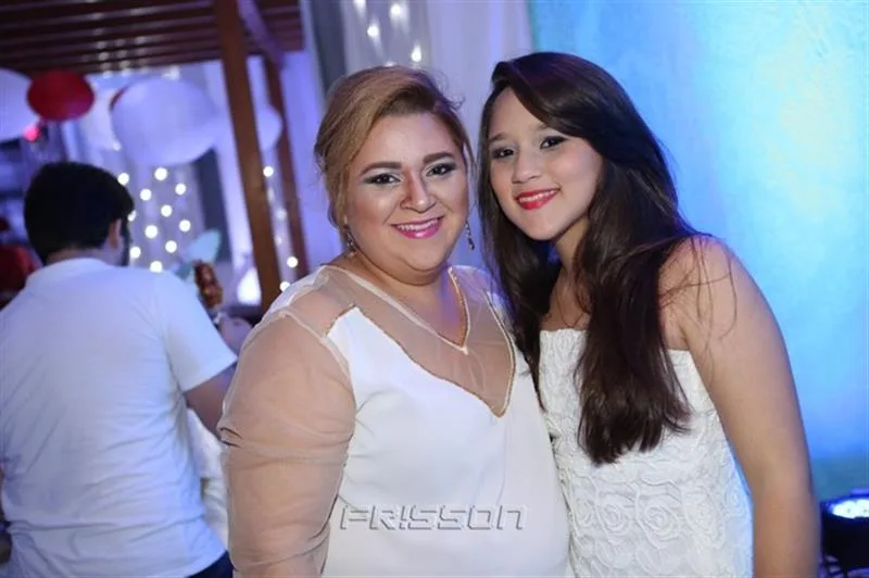Adriana e Carol Carvalho