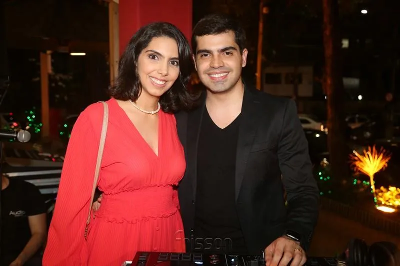 Carla Laprovitera e Pedro Garcia